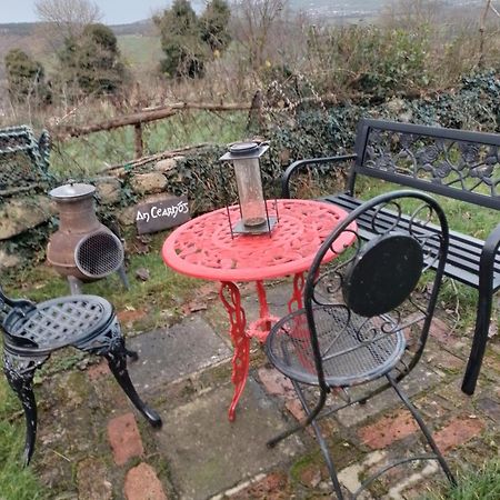 Quarvue Farmhouse, Unique House With Views Of Mournes And Cooleys O Meith エクステリア 写真